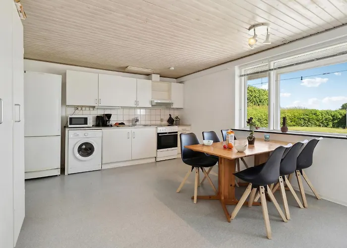 Сasa de vacaciones 3 Bedroom Beautiful In Sydals *