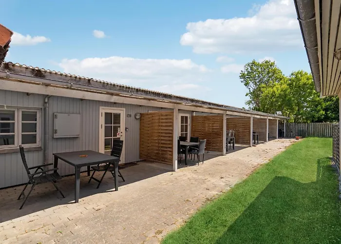 3 Bedroom Beautiful In Sydals