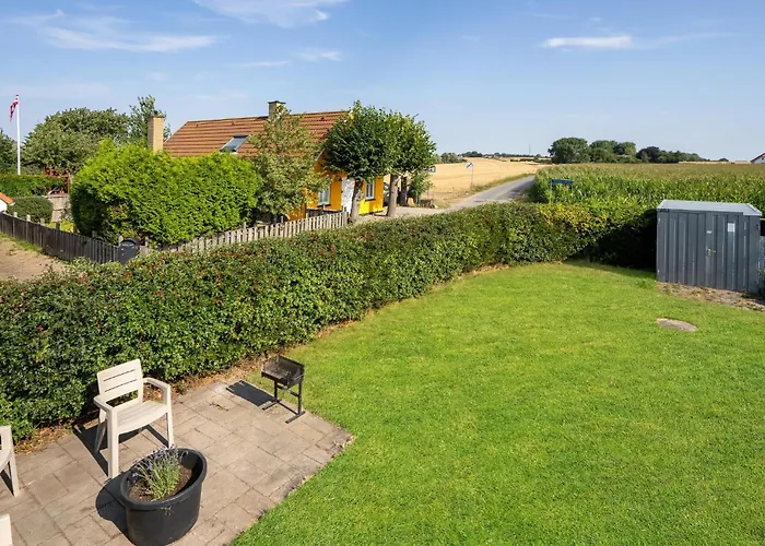 3 Bedroom Beautiful In Sydals